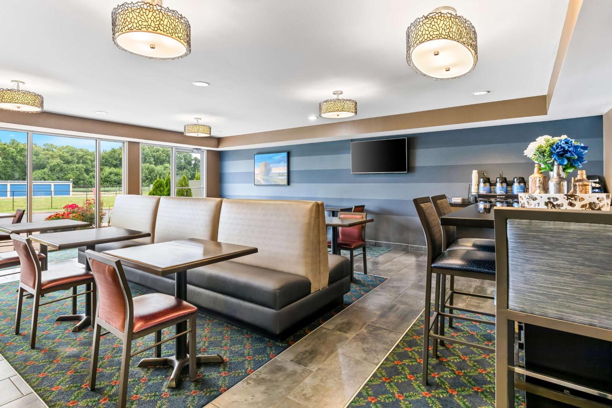 Best Western Legacy Inn & Suites Beloit/South Beloit المظهر الخارجي الصورة