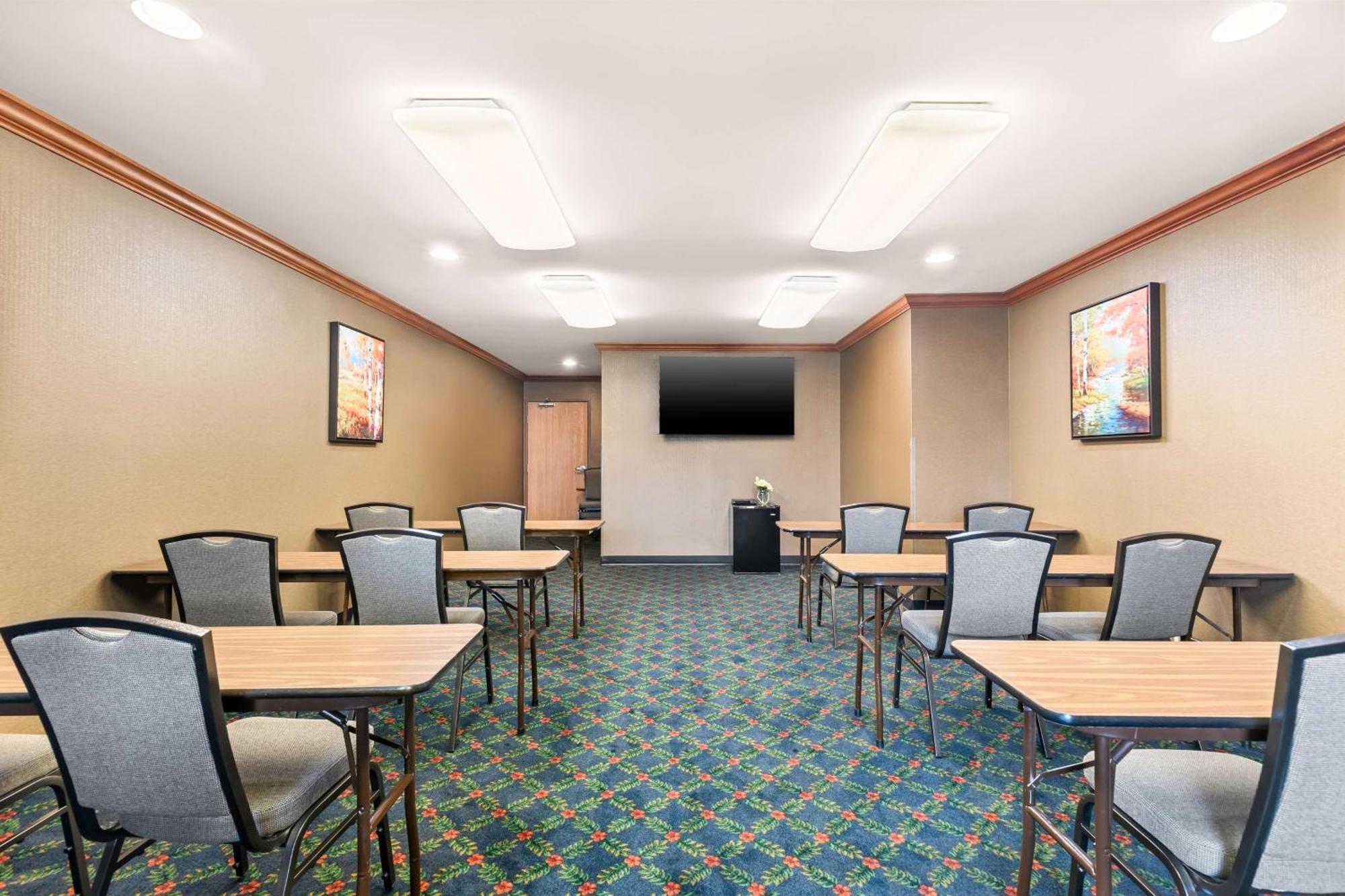 Best Western Legacy Inn & Suites Beloit/South Beloit المظهر الخارجي الصورة